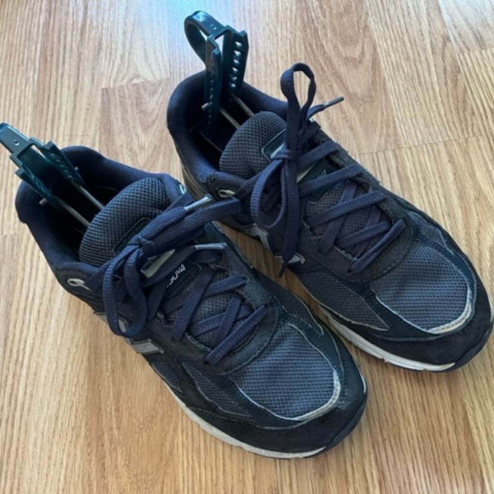 New Balance 990v4 Made in USA Size 7M Navy